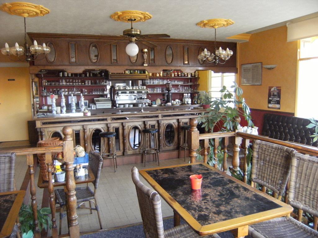 维穆蒂尔斯 Le Soleil D'Or酒店 客房 照片